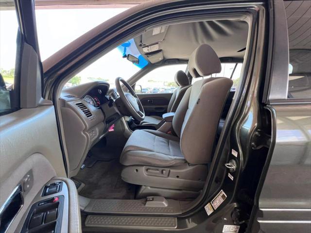 used 2006 Honda Pilot car, priced at $3,999