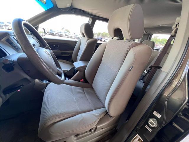 used 2006 Honda Pilot car, priced at $3,999