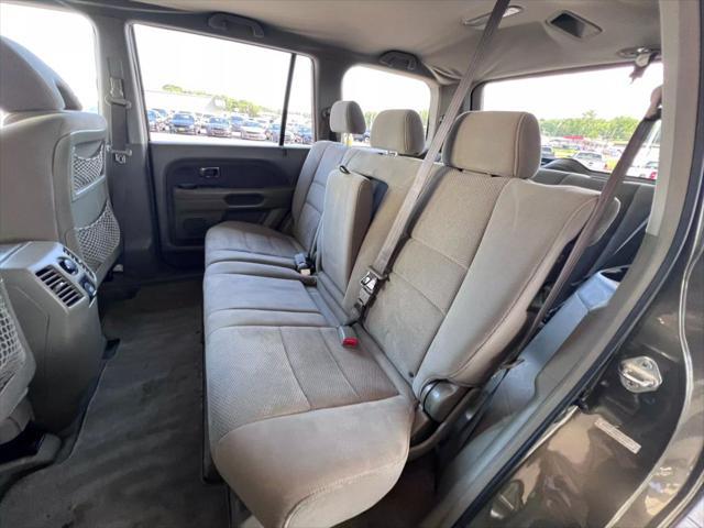used 2006 Honda Pilot car, priced at $3,999