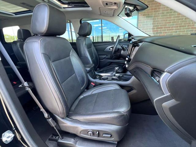 used 2020 Chevrolet Traverse car, priced at $24,999