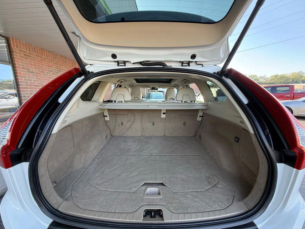 used 2013 Volvo XC60 car, priced at $9,999