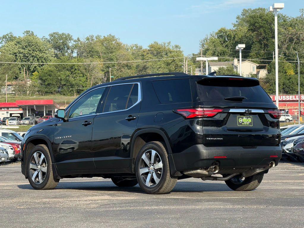 used 2023 Chevrolet Traverse car, priced at $27,999