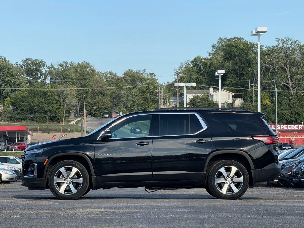used 2023 Chevrolet Traverse car, priced at $27,999