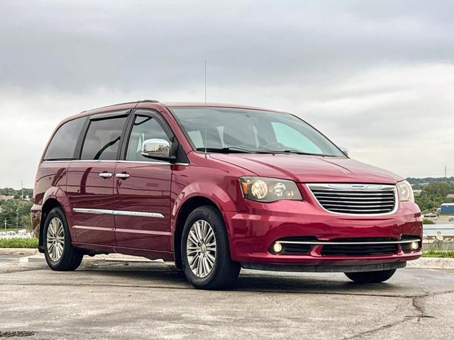 used 2015 Chrysler Town & Country car, priced at $12,499