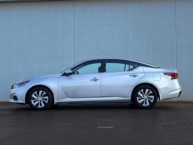 used 2022 Nissan Altima car, priced at $17,999