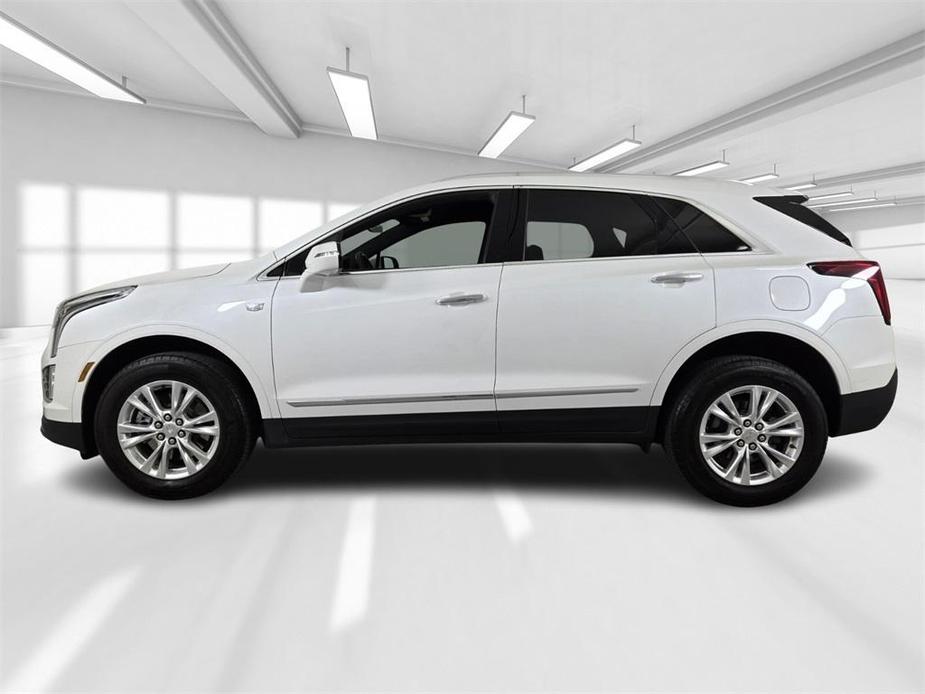 used 2021 Cadillac XT5 car, priced at $27,888