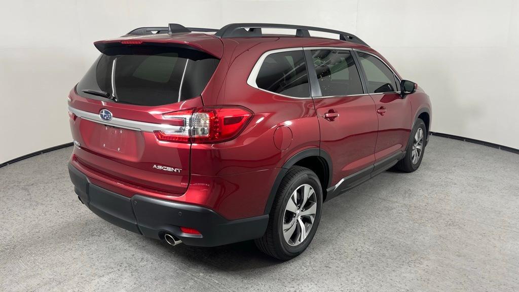 new 2025 Subaru Forester car, priced at $33,184