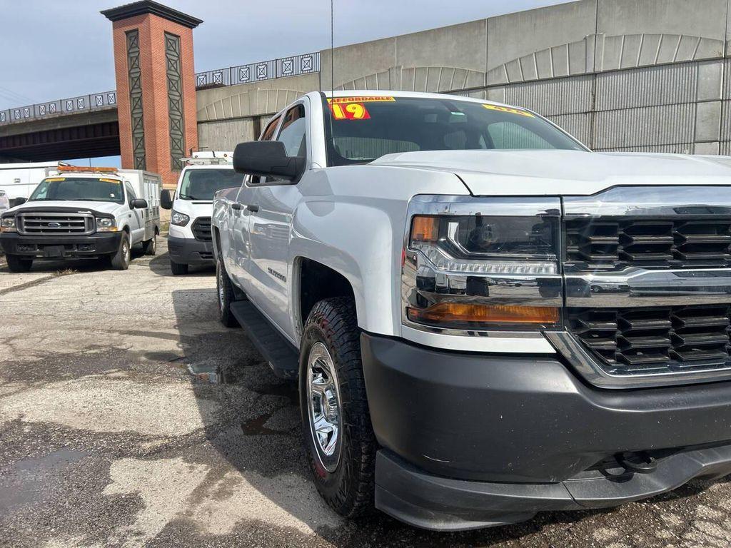 used 2019 Chevrolet Silverado 1500 car, priced at $18,999