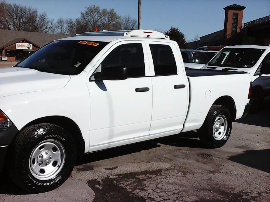 used 2019 Ram 1500 Classic car, priced at $15,999