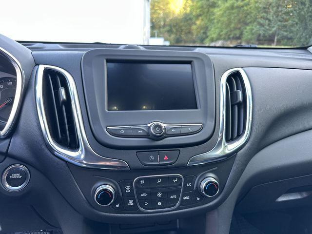 used 2022 Chevrolet Equinox car, priced at $20,999