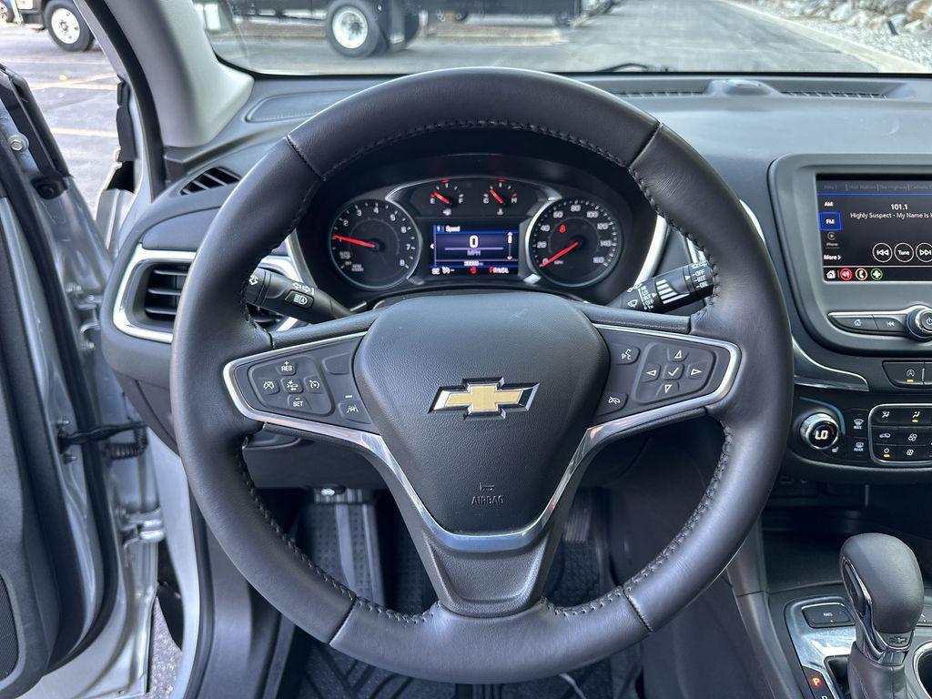 used 2022 Chevrolet Equinox car, priced at $20,700