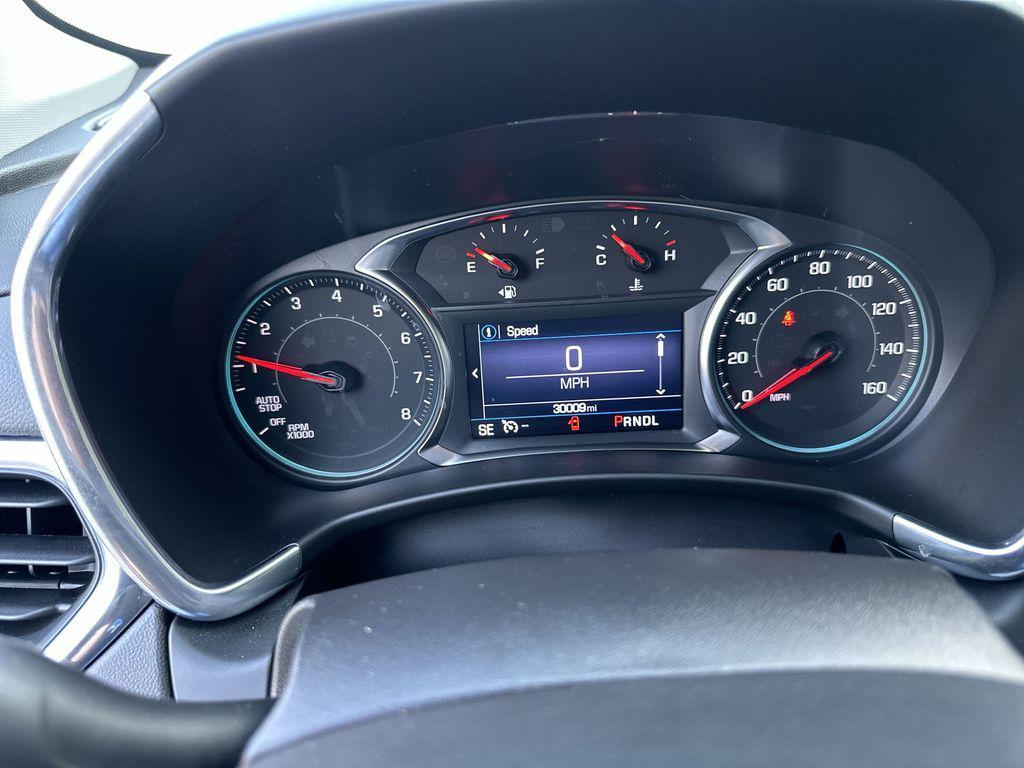 used 2022 Chevrolet Equinox car, priced at $20,700