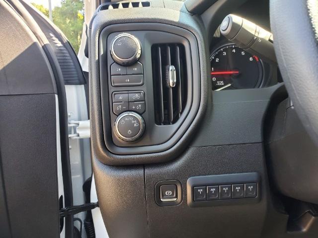 new 2024 Chevrolet Silverado 2500 car, priced at $65,386