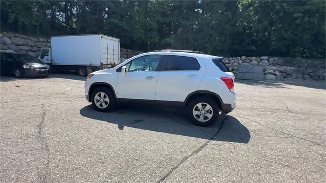 used 2020 Chevrolet Trax car, priced at $15,618