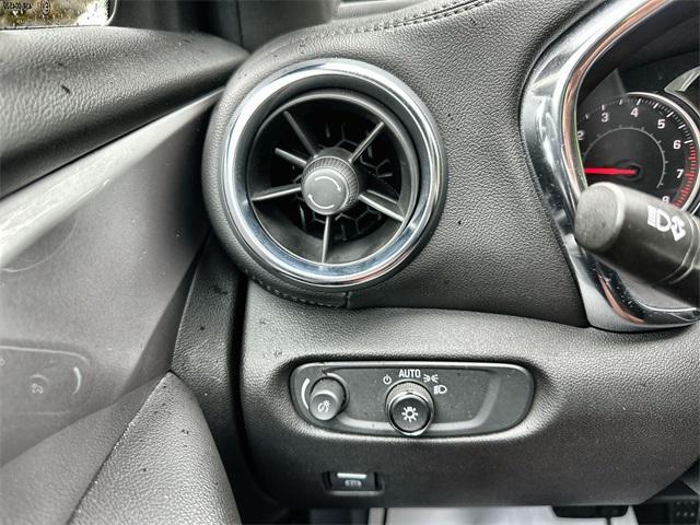 used 2022 Chevrolet Blazer car, priced at $25,999