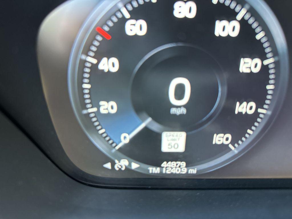 used 2020 Volvo XC90 car, priced at $31,250