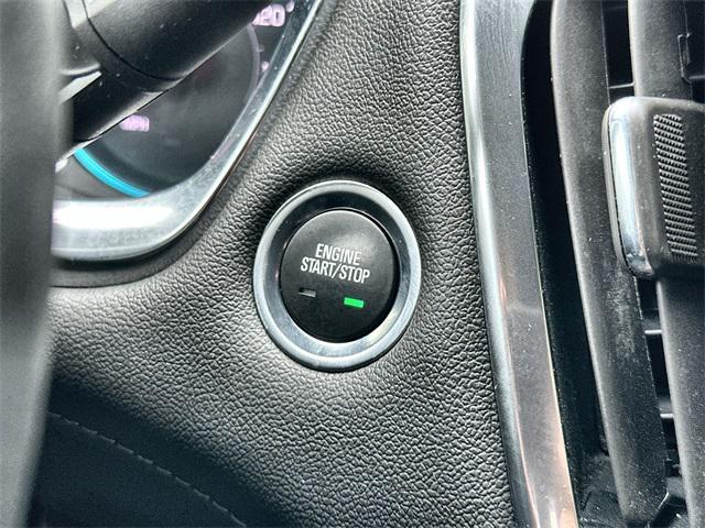 used 2023 Chevrolet Traverse car, priced at $29,850