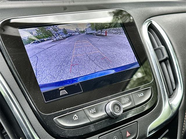 used 2022 Chevrolet Equinox car, priced at $21,999