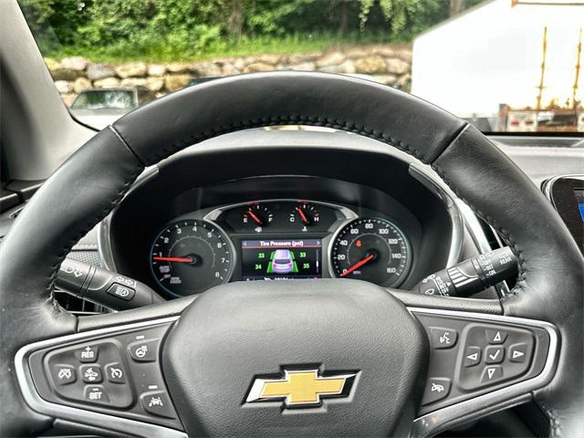 used 2022 Chevrolet Equinox car, priced at $21,999