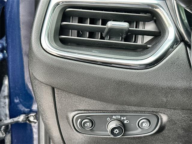 used 2022 Chevrolet Equinox car, priced at $21,999