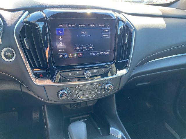 used 2023 Chevrolet Traverse car, priced at $29,812