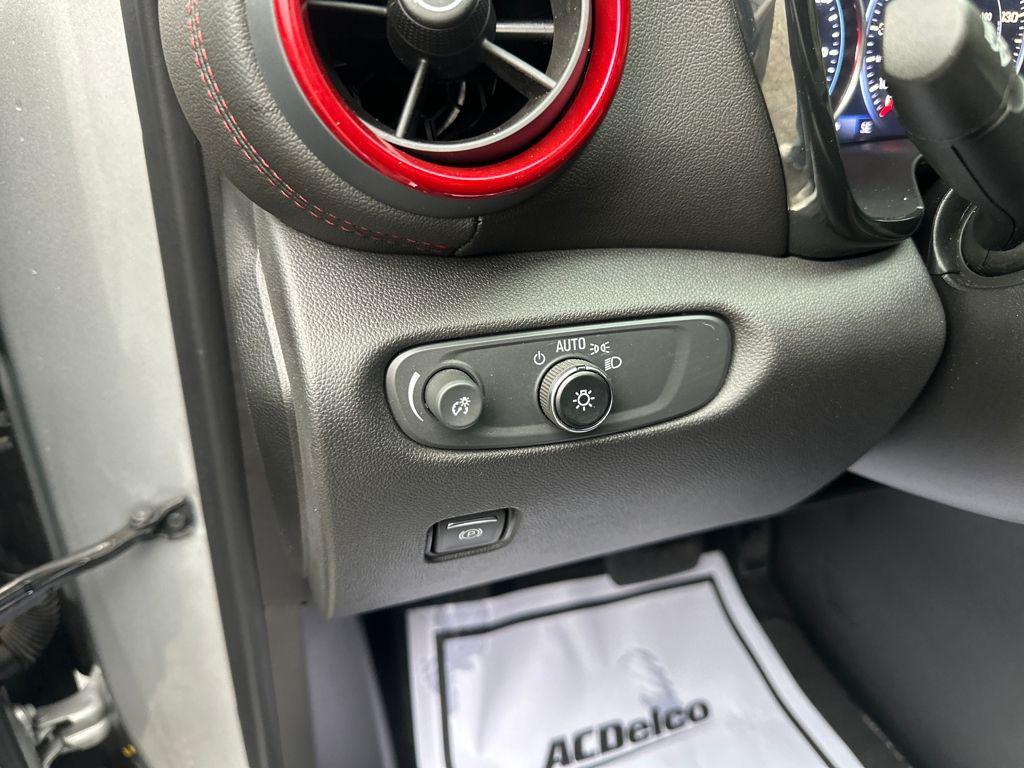 used 2022 Chevrolet Blazer car, priced at $30,249