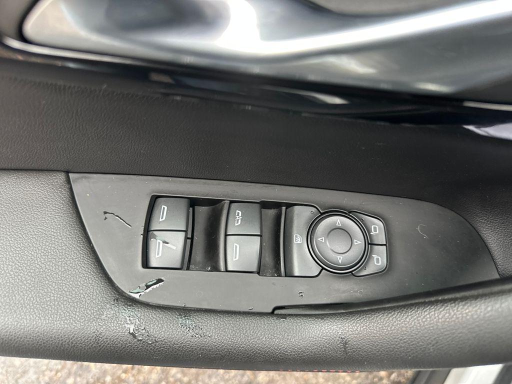 used 2022 Chevrolet Blazer car, priced at $30,249