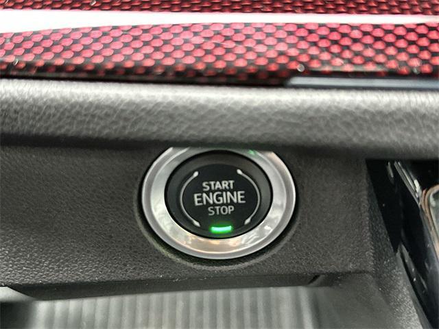 used 2024 Chevrolet Traverse car, priced at $47,500