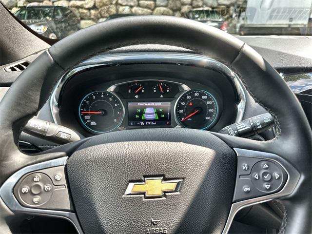 used 2023 Chevrolet Traverse car, priced at $32,999