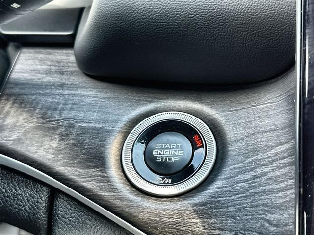 used 2024 Jeep Grand Cherokee car, priced at $38,493