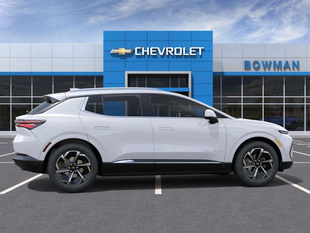 new 2025 Chevrolet Equinox EV car, priced at $40,812