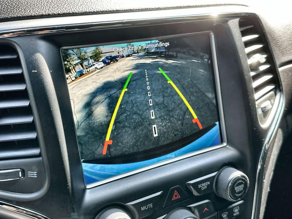 used 2018 Jeep Grand Cherokee car, priced at $16,899
