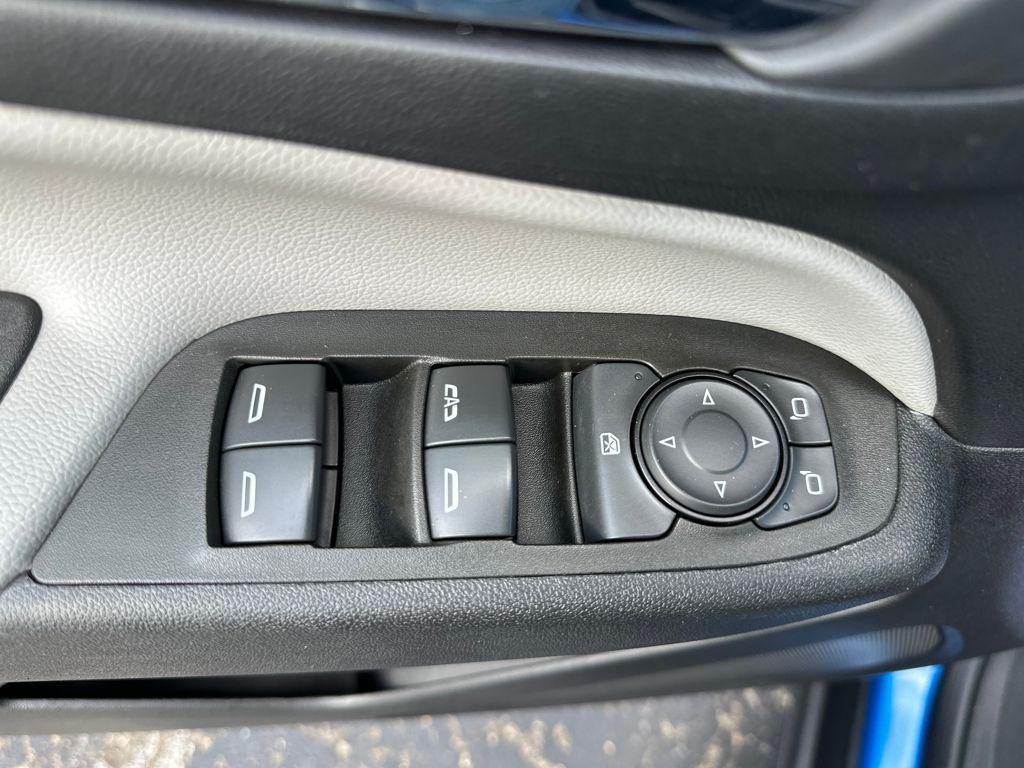 used 2024 Chevrolet Equinox car, priced at $19,645