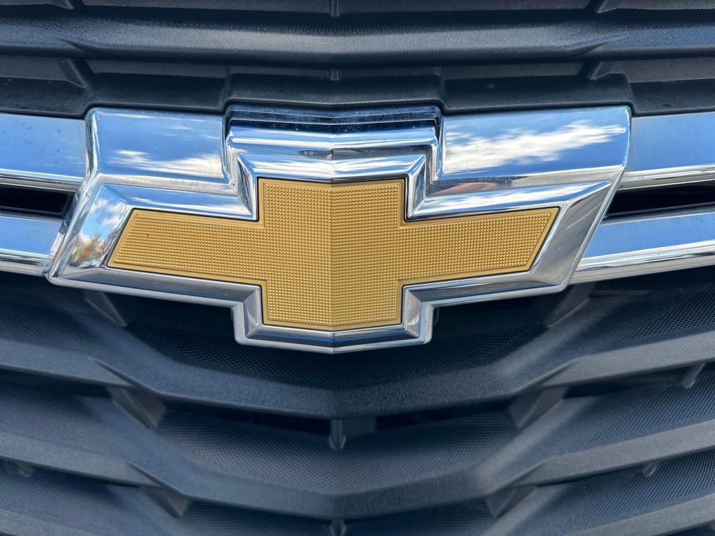 used 2024 Chevrolet Equinox car, priced at $19,645