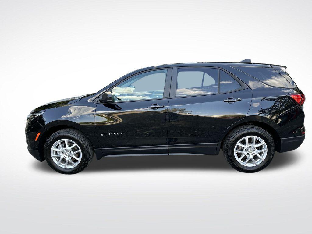 used 2023 Chevrolet Equinox car, priced at $22,354