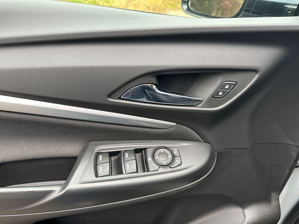 used 2023 Chevrolet Bolt EUV car, priced at $18,953