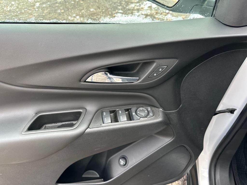 used 2023 Chevrolet Equinox car, priced at $19,856