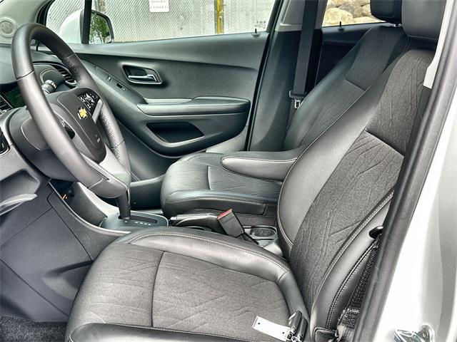 used 2022 Chevrolet Trax car, priced at $19,393