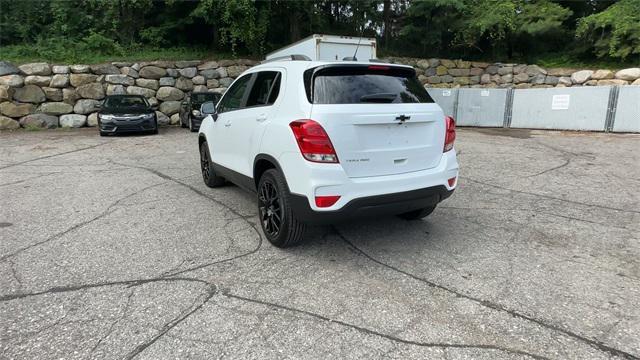 used 2022 Chevrolet Trax car, priced at $19,393