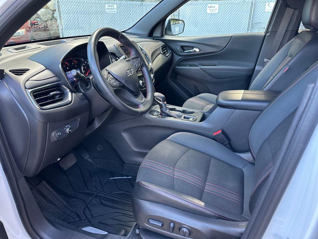 used 2023 Chevrolet Equinox car, priced at $22,283