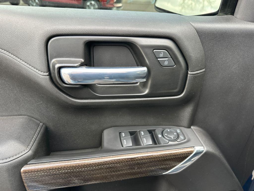 used 2021 Chevrolet Silverado 1500 car, priced at $30,500