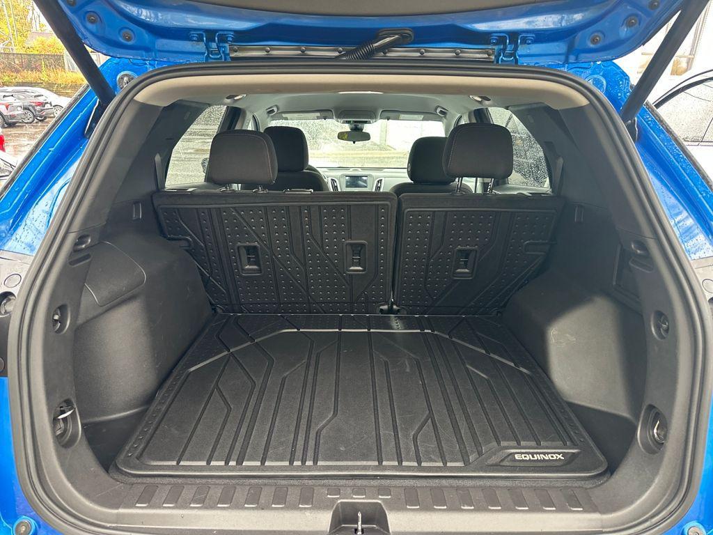 used 2024 Chevrolet Equinox car, priced at $18,987