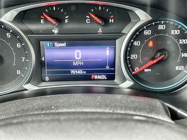 used 2022 Chevrolet Equinox car, priced at $16,999