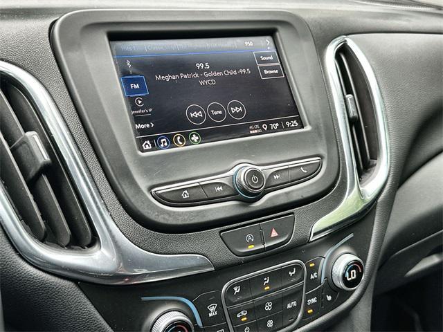 used 2022 Chevrolet Equinox car, priced at $16,999