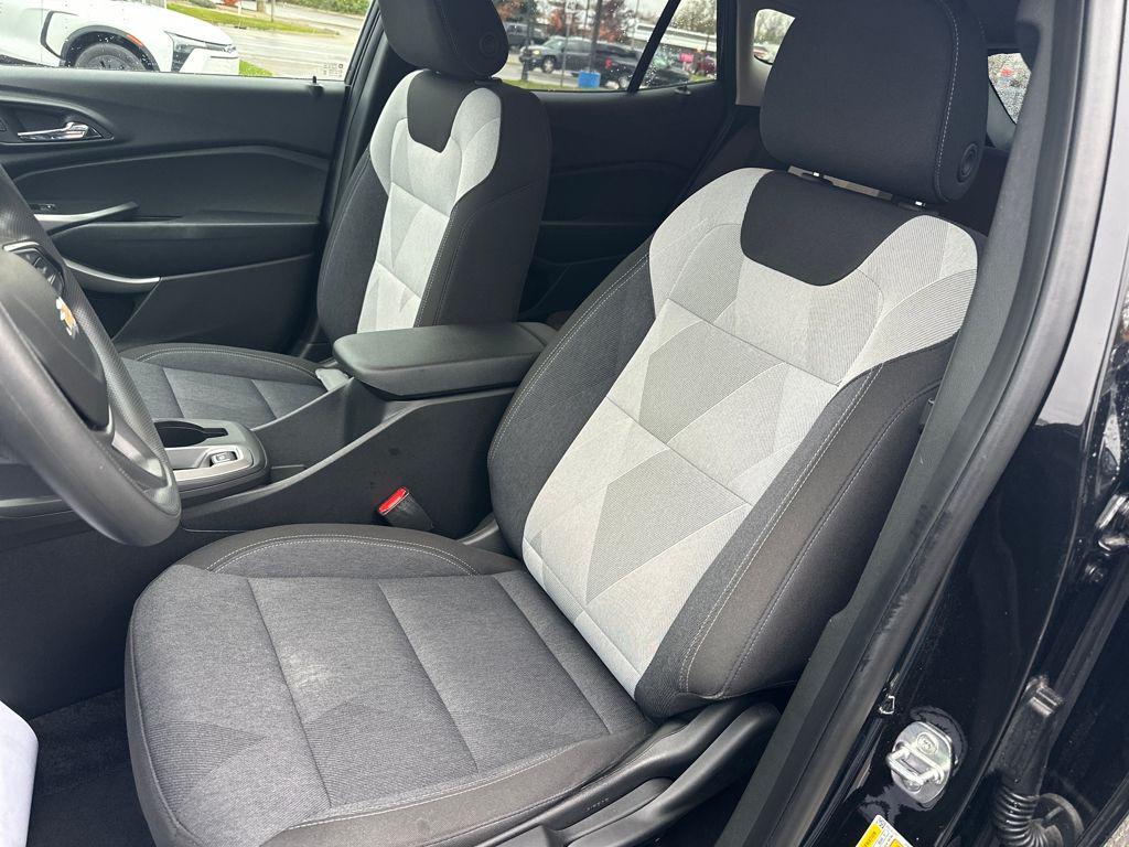 used 2024 Chevrolet Trax car, priced at $20,250