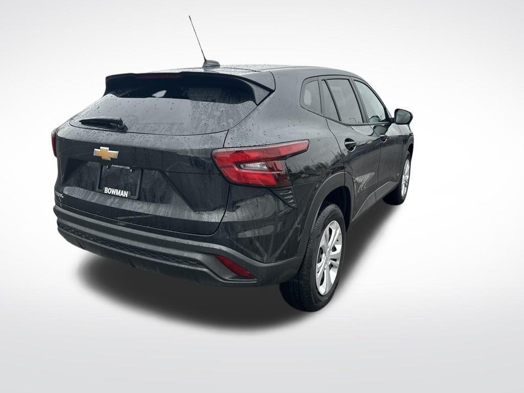 used 2024 Chevrolet Trax car, priced at $20,250