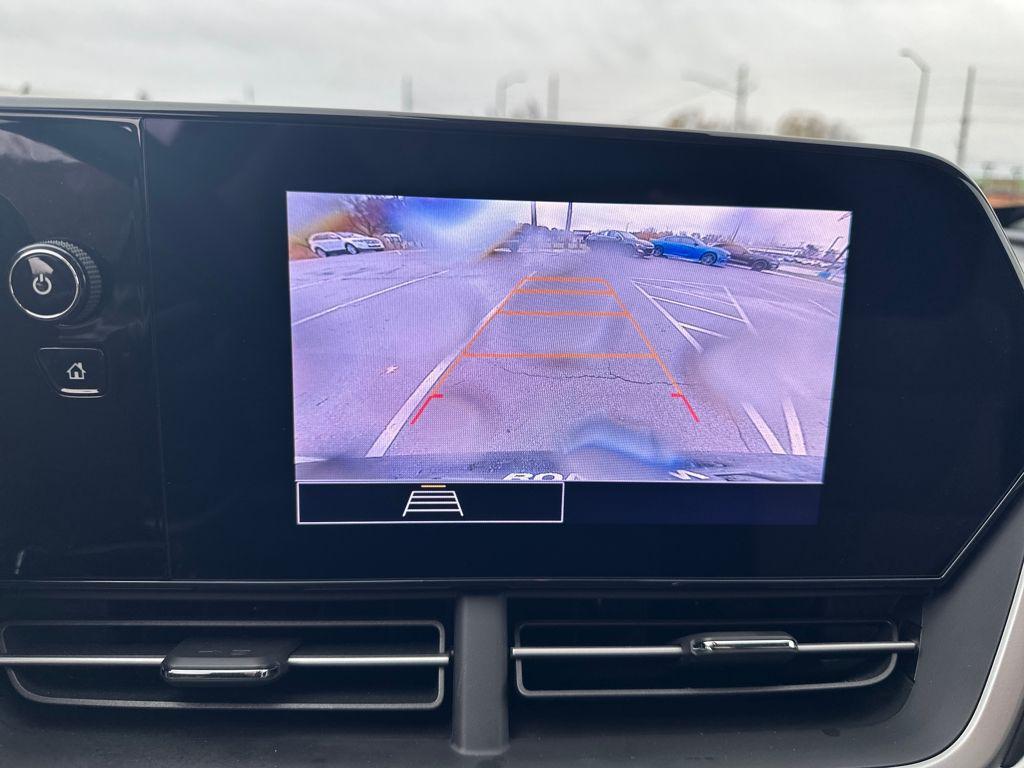 used 2024 Chevrolet Trax car, priced at $20,250