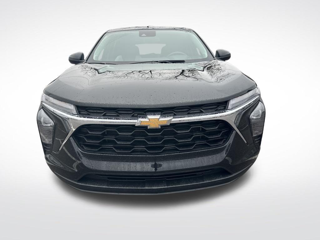 used 2024 Chevrolet Trax car, priced at $20,250
