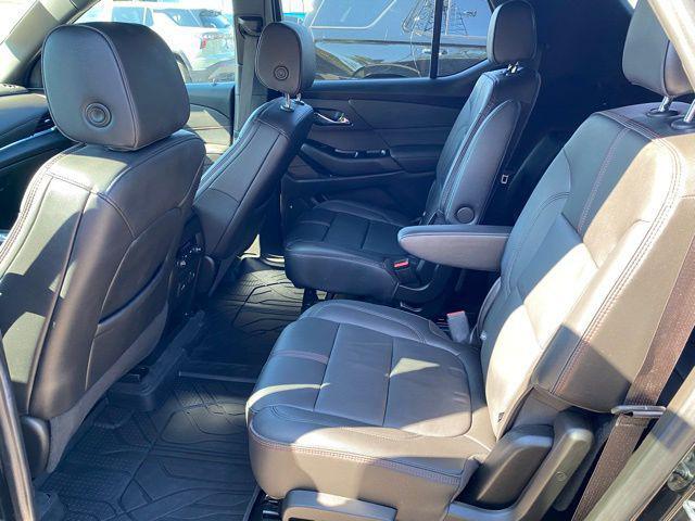 used 2023 Chevrolet Traverse car, priced at $33,999
