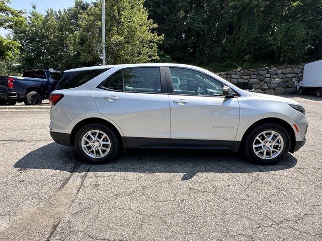 used 2022 Chevrolet Equinox car, priced at $20,301
